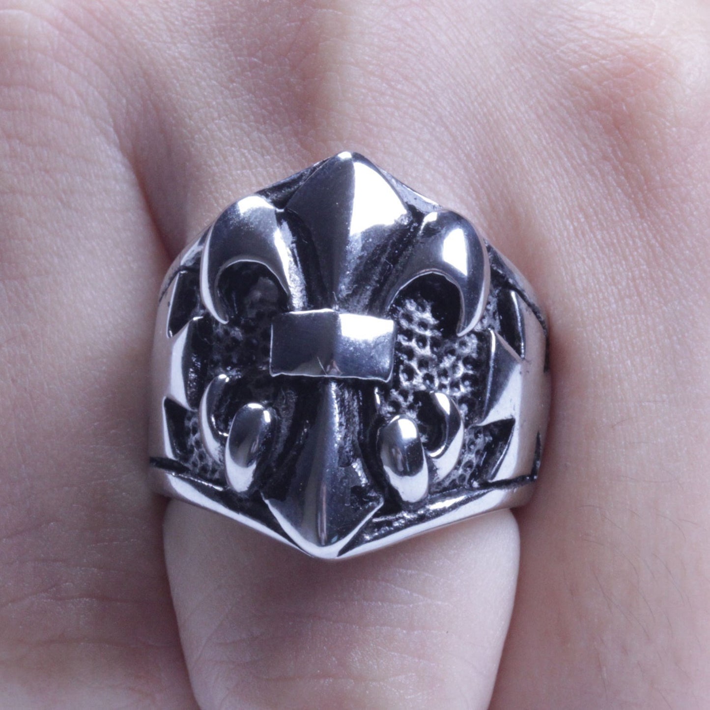Men's Silver Stainless Steel Fleur De Lis Biker Ring Size 9-13 SR66