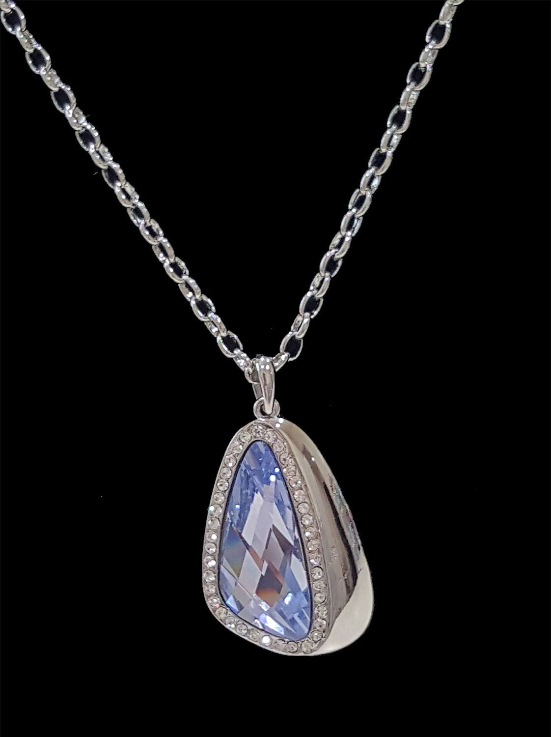 Amethyst Gemstone Clear Gemstone Pendant Silver Necklace with Earrings NES47