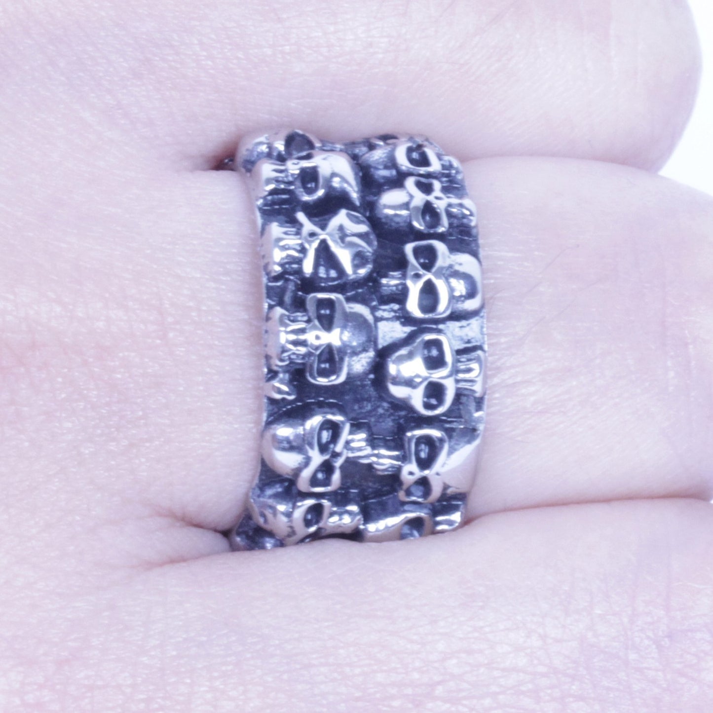 Men's Silver Stainless Steel Two Row Skull Biker Ring Size 9-14 SR148