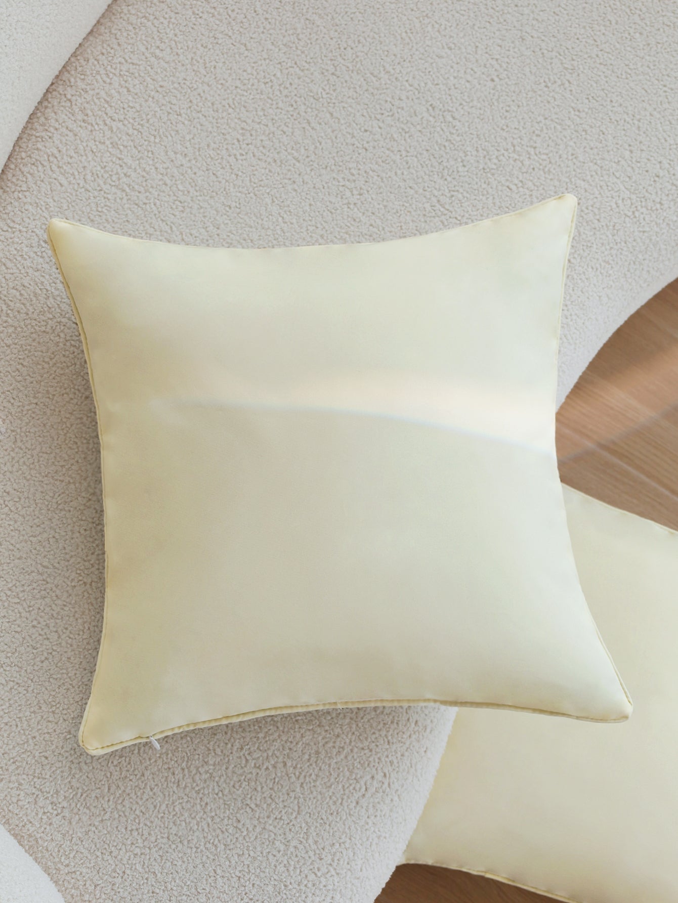 Solid Color Outdoor Waterproof solid-color decorative throw pillow collection with contrasting ivory piping pack of 1