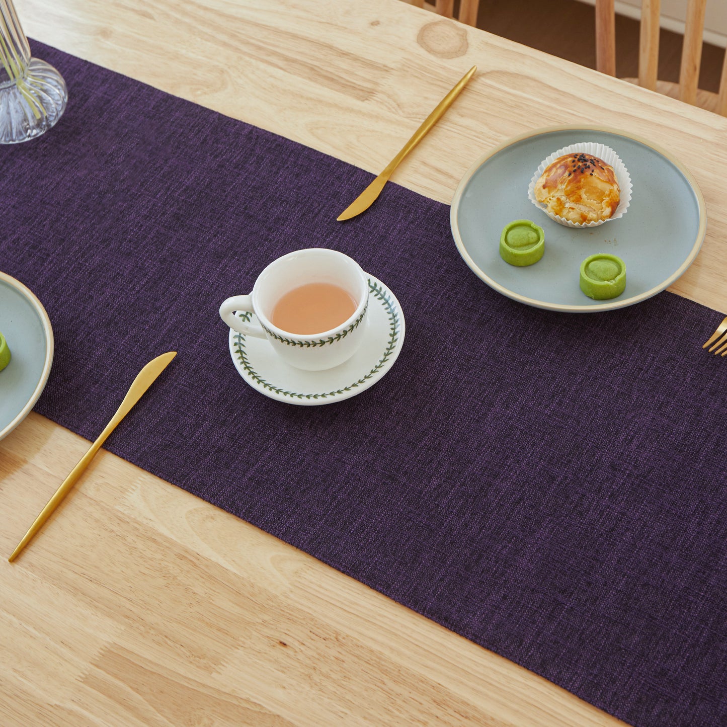 TRT Table Cloth Triangle Edges 12" W x 71" L