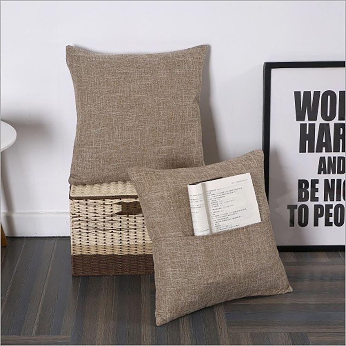 2x86 throw pillow with 450g insert by fancy & stacy